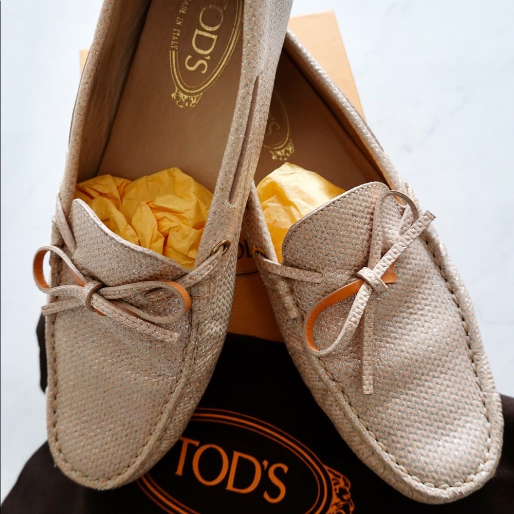 Tod’s Heaven New Laccetto Loafers Size 9
